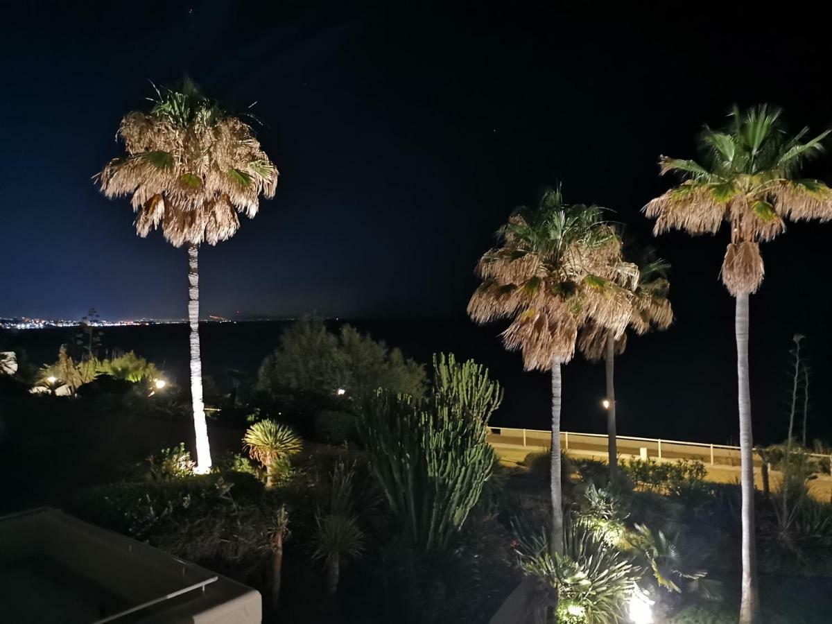 Sinfonia Del Mar Apartment Estepona Exterior foto